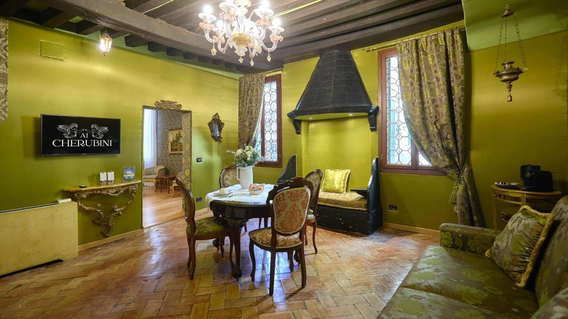 Ai Cherubini Venezia Rom bilde